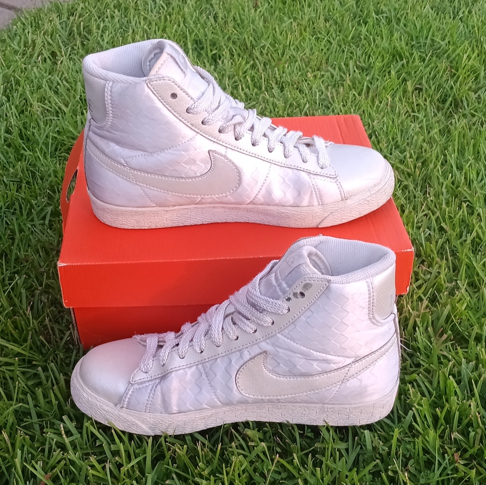 RARE Vintage 2008 Nike Blazer Mid '09 Premium “White Snakeskin” 5.5Y/7W
